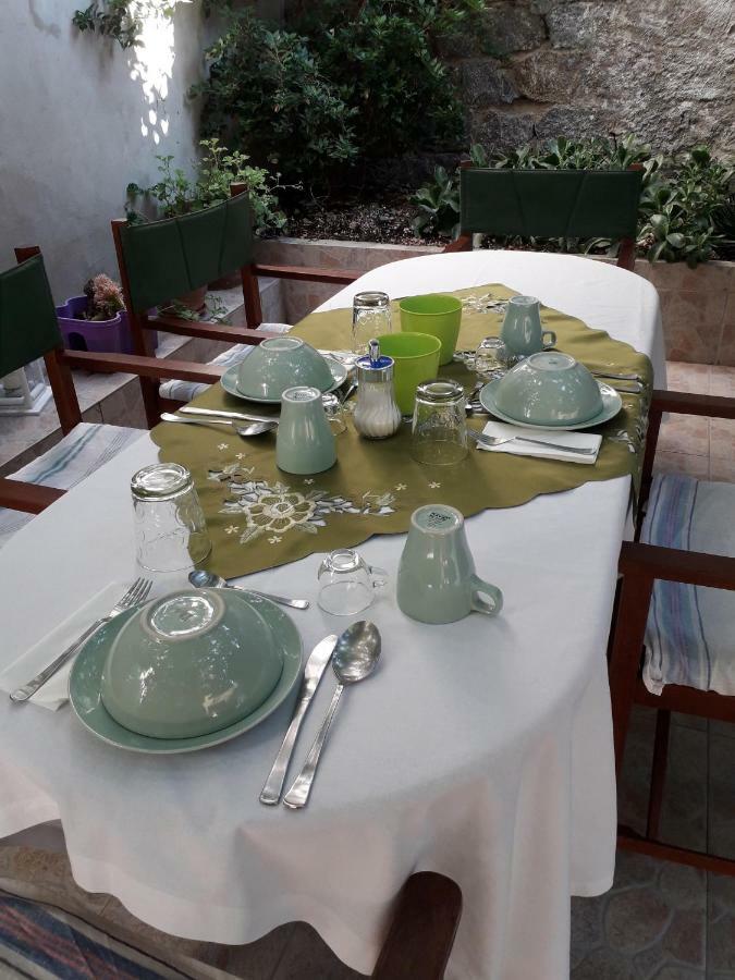 La Collina Dei Ciliegi Bed & Breakfast Sarule ภายนอก รูปภาพ